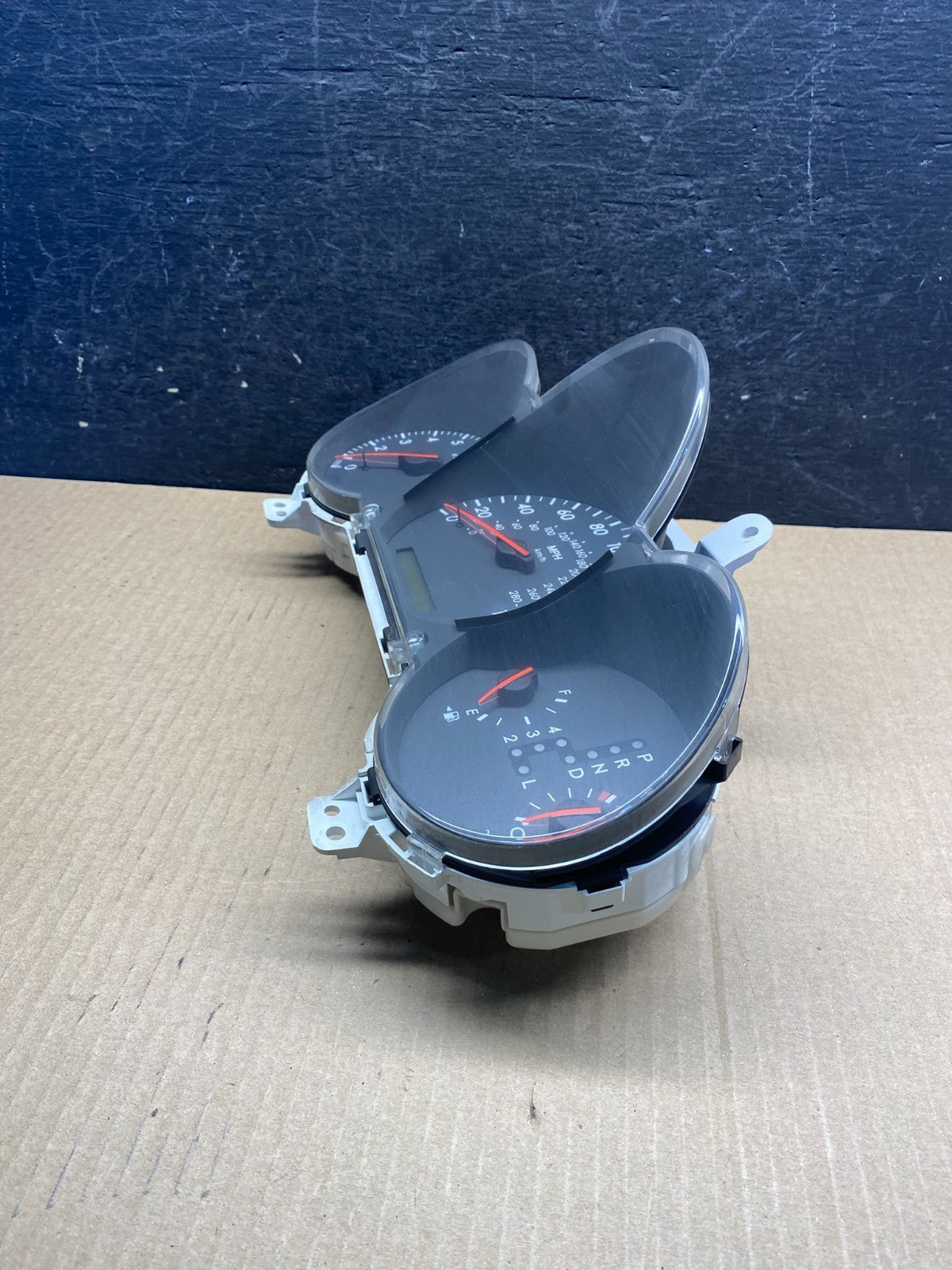 2002 to 2005 Lexus SC430 Speeedometer Cluster Gauge AG3913 DG2