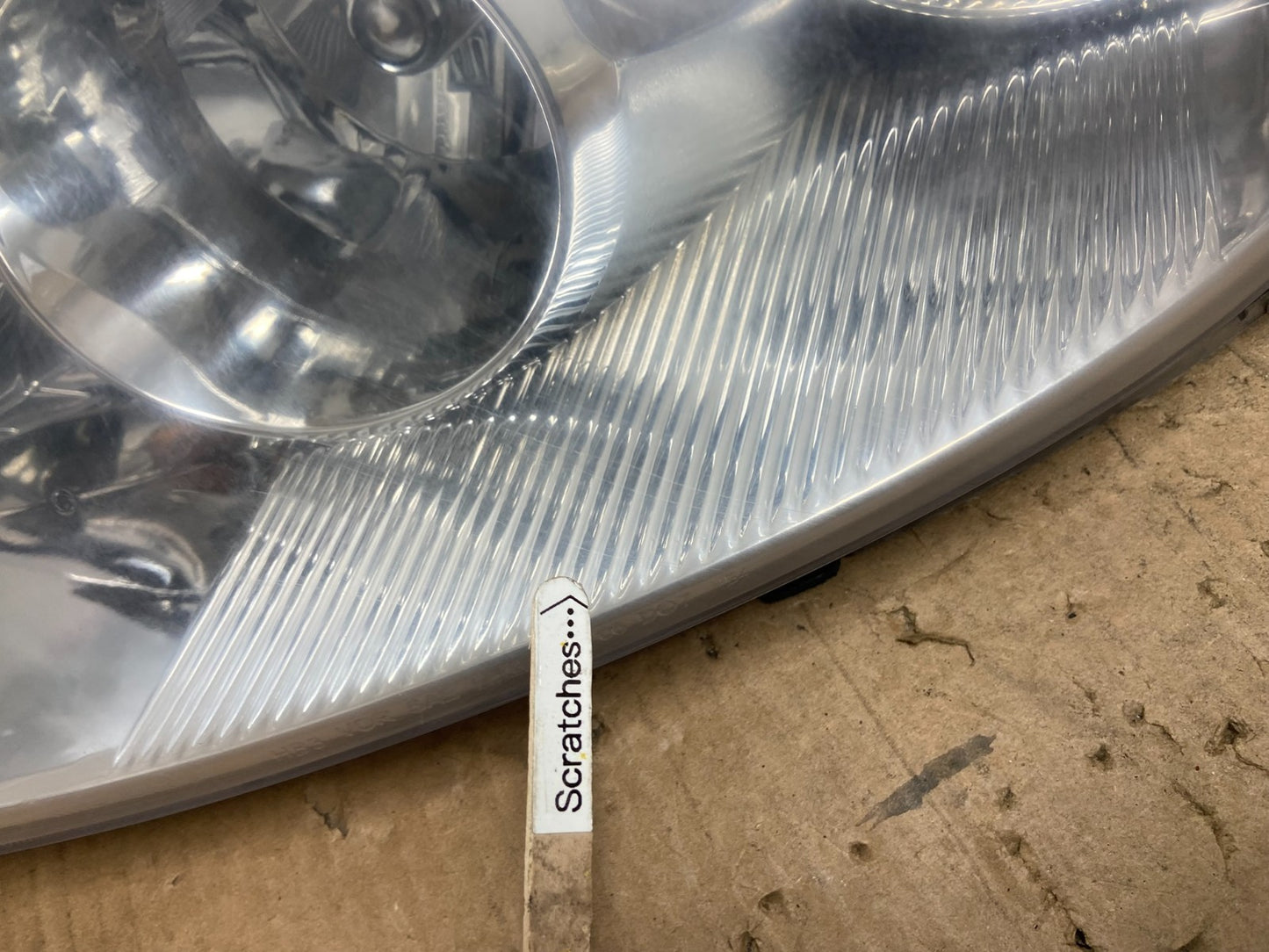 2006 to 2010 Toyota Sienna Left Driver Lh Side Headlight Halogen AA6977 DW3