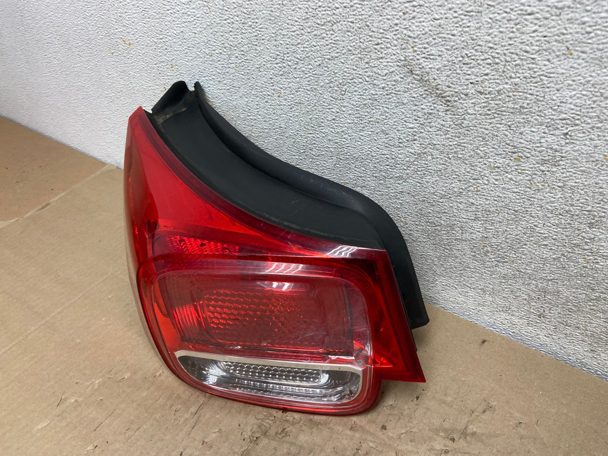 No Led 2013 - 2015 Chevrolet Malibu Left Driver LH Side Tail Light AI2529 LK1