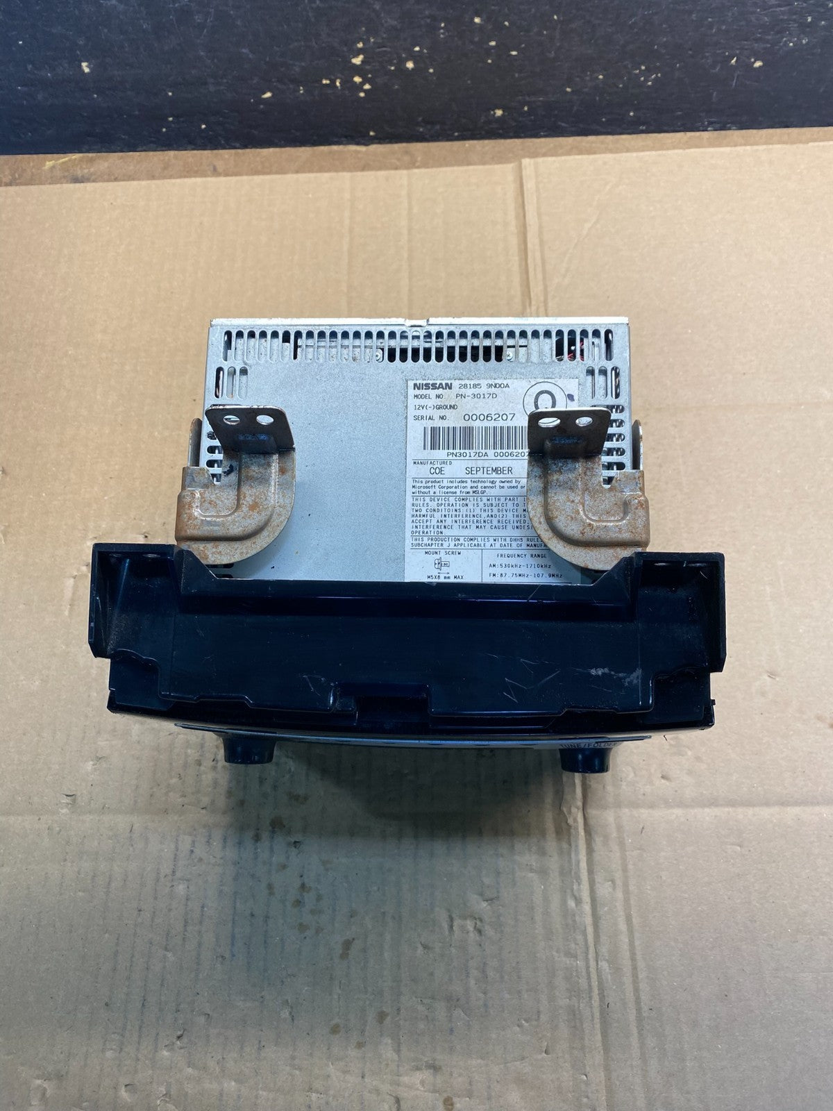 2009 2010 Nissan Maxima Radio Audio Panel Control Bezel Trim OEM AA7320 DG5