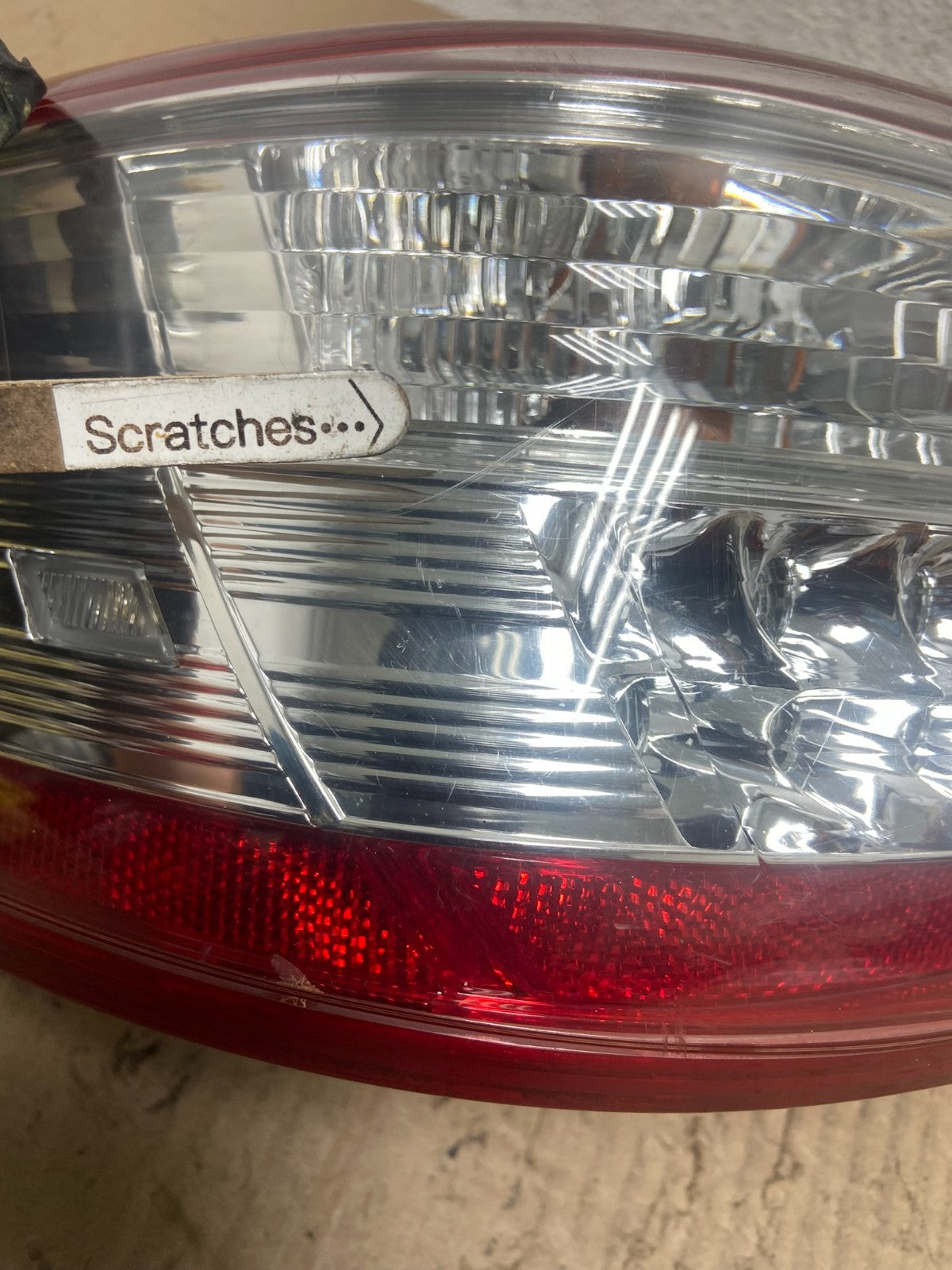 2010-2011 Toyota Camry Hybrid LED Left Driver LH Tail Light AF7049 DW3