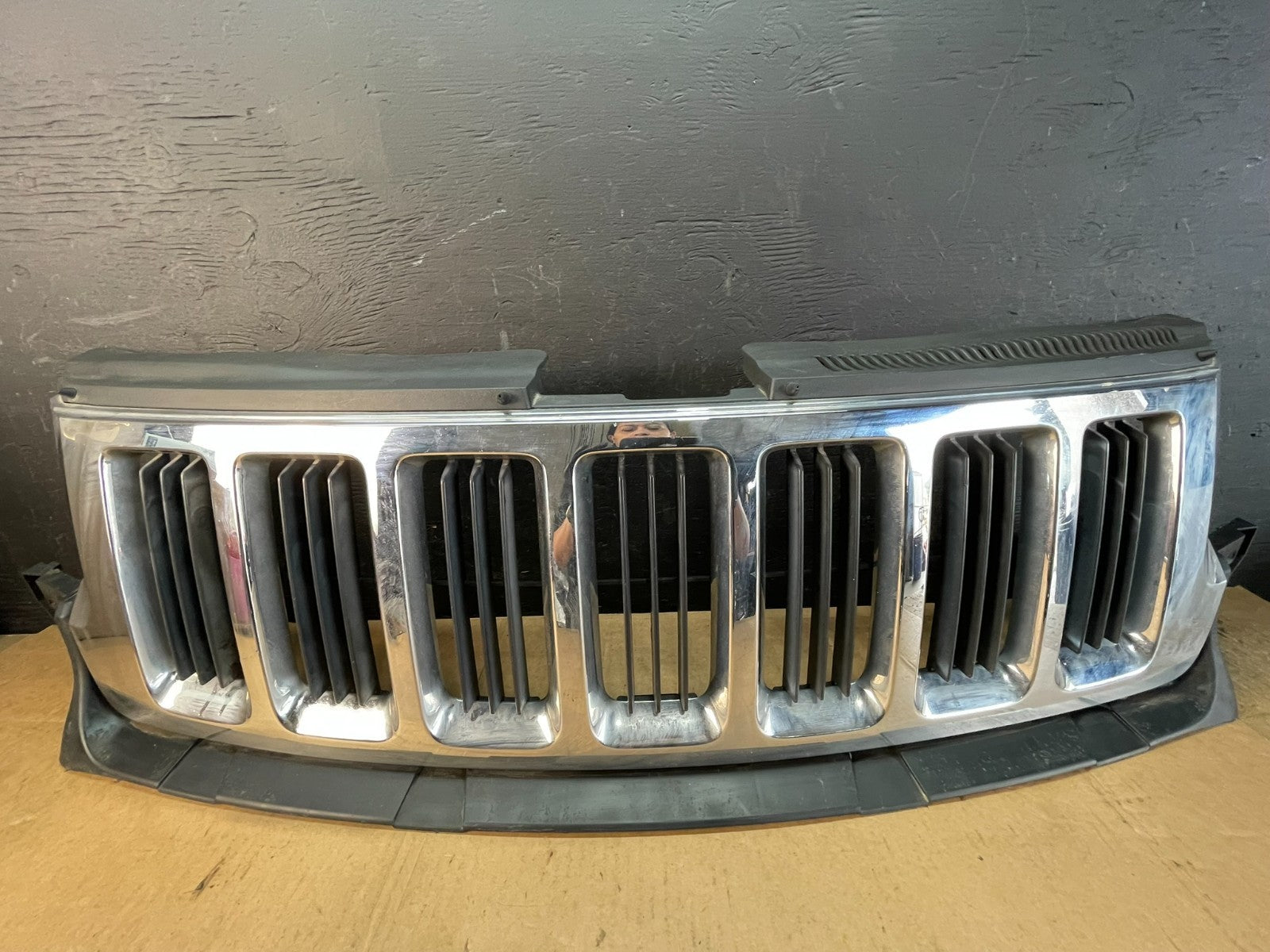 2011 to 2013 Jeep Grand Cherokee Front Upper Grill Grille ac5132 DG0
