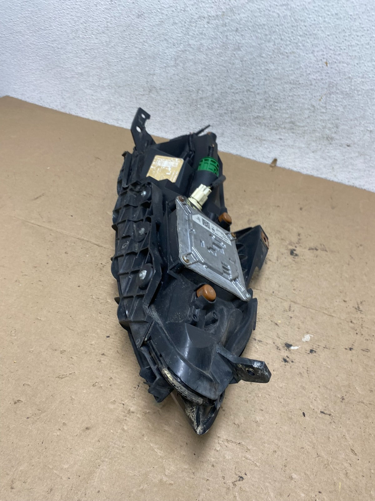 2014 - 2018 Jeep Cherokee Left Driver LH Side LED Headlight AF5069 DW6