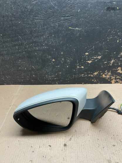 2009 to 2012 Volkswagen CC Left Driver LH Power Door View Mirror OEM AA2006 MS9