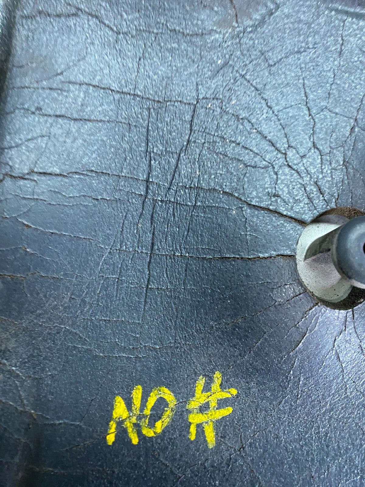 2001 to 2004 Cadillac Deville Seville Northstar Engine Motor Cover T9453 DG8