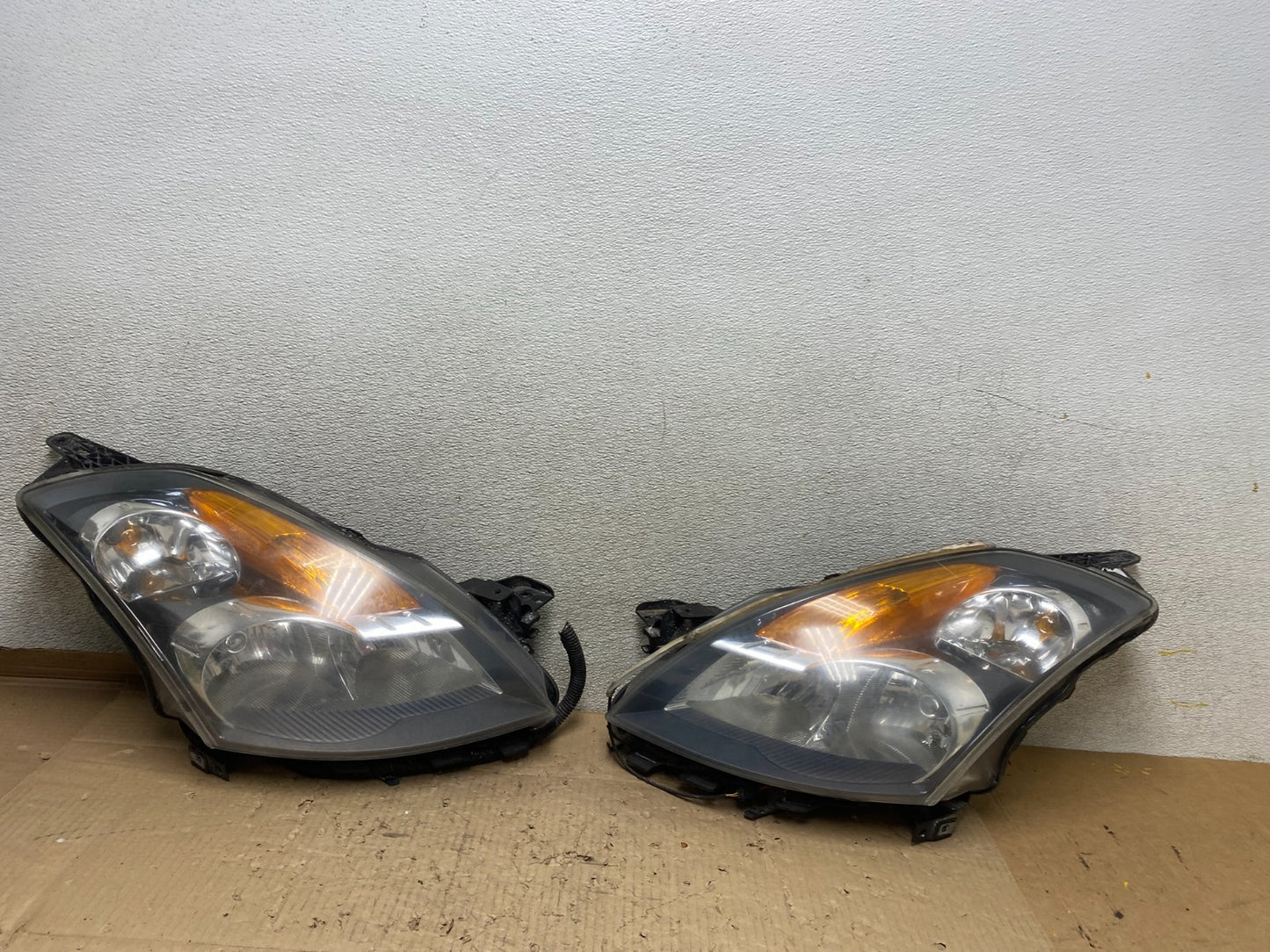 Sedan 2007 2008 2009 Nissan Altima Left+Right Set Headlights U6511 DW0