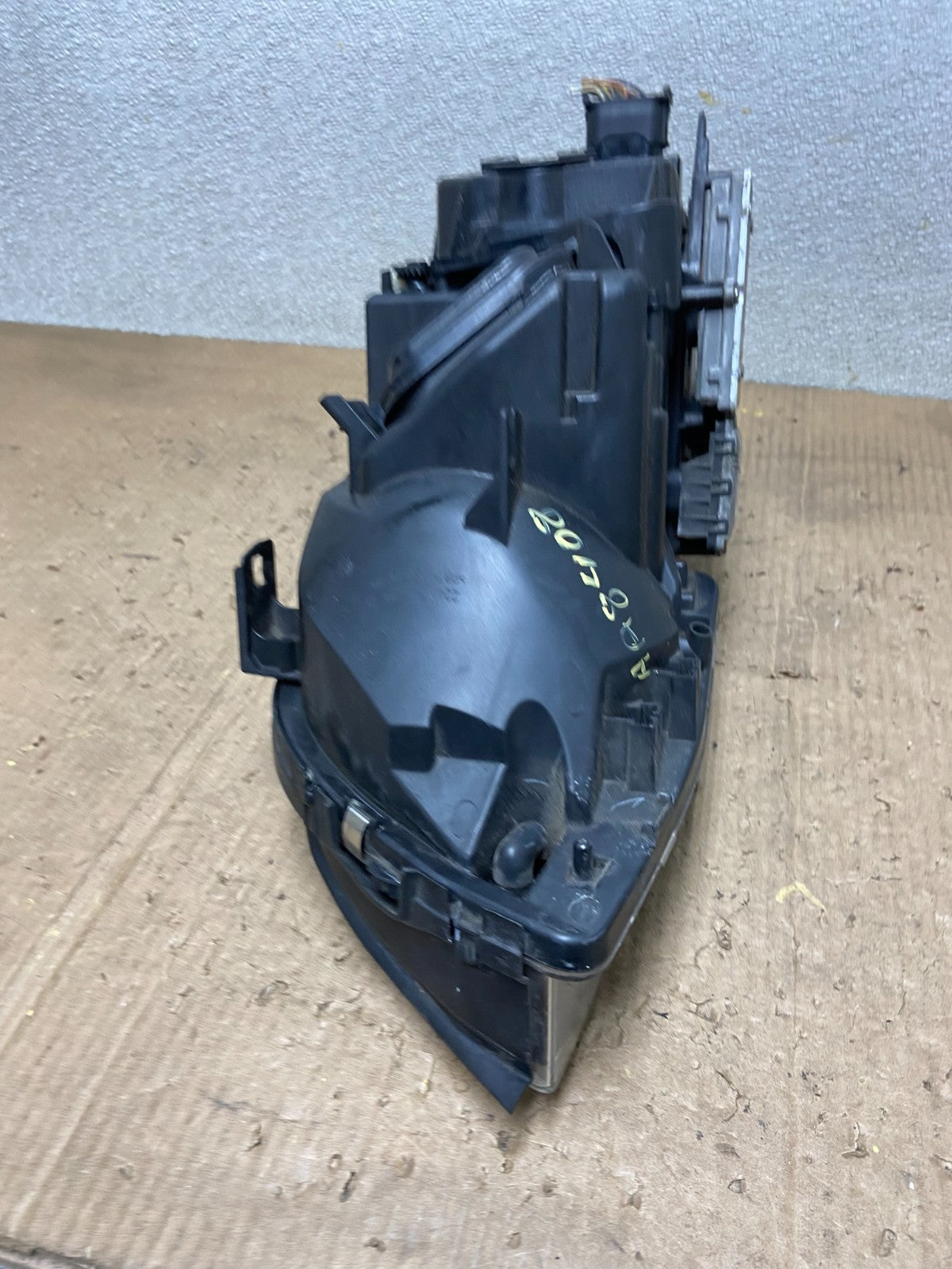 Xenon Hid AFS 2004 2005 2006 Bmw E53 X5 Right Passenger Headlight OEM AA8408 DW7