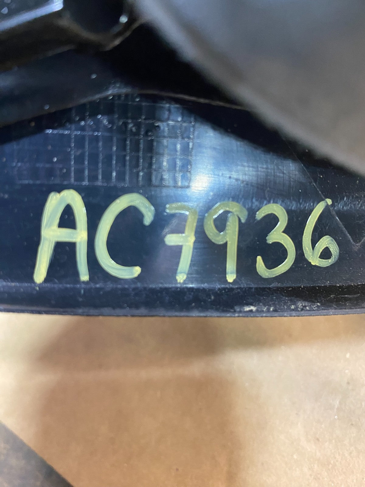 2009 to 2017 GMC Acadia Right Passenger Blind Spot Mirror ac7936 MS12
