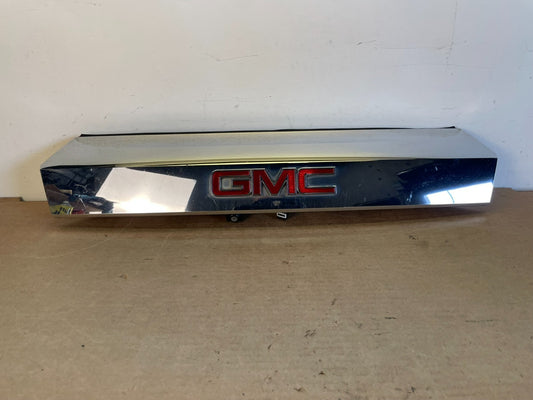 2010-2015 Gmc Terrain Lift Gate Handle Trim Back Up Camera 20881057 AG0946 DG0