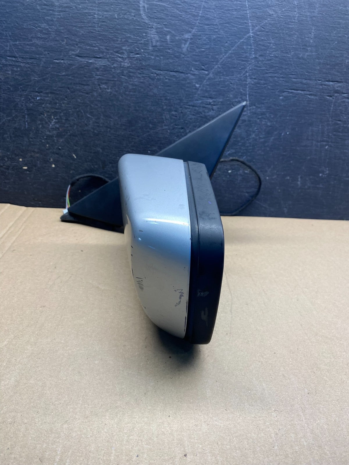 2001 to 2005 BMW 325i Left Driver LH Side View Door Mirror AG3504 DW10