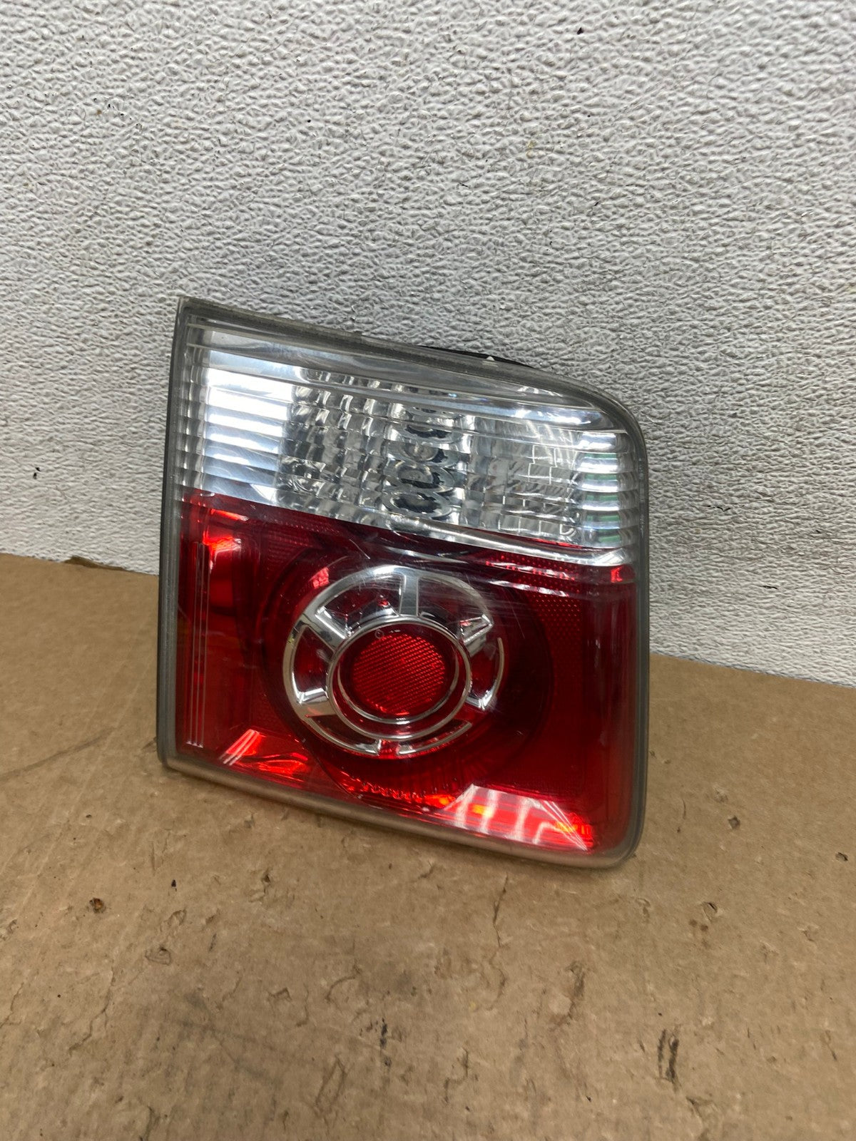 2007 to 2012 GMC Acadia Left Driver Lh Side Tail Light Inner AG1286 LK0