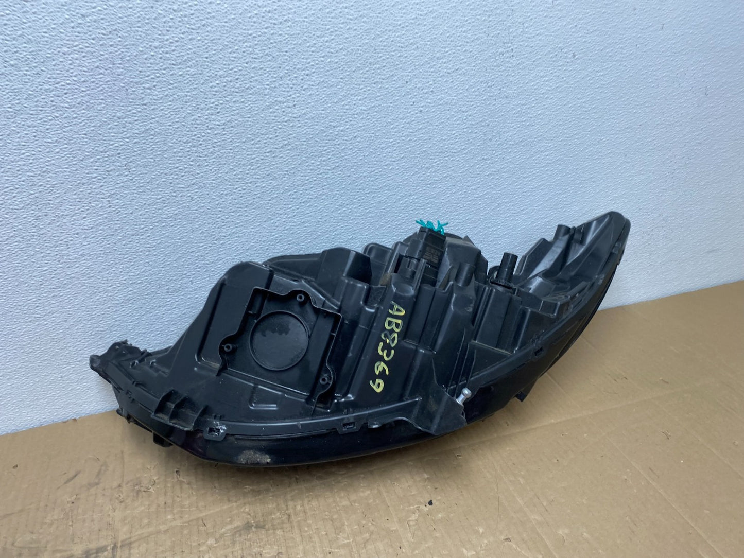 2017 - 2020 Ford Fusion Right Passenger RH Side LED XENON Headlight AB8369 DW8