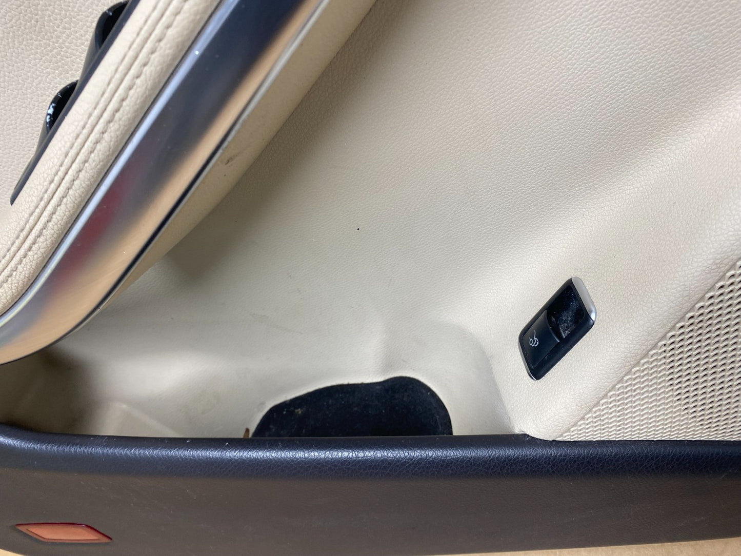 2014 to 2018 Mercedes CLA CLA250 Front Left Driver LH Door Panel v4791 DG4