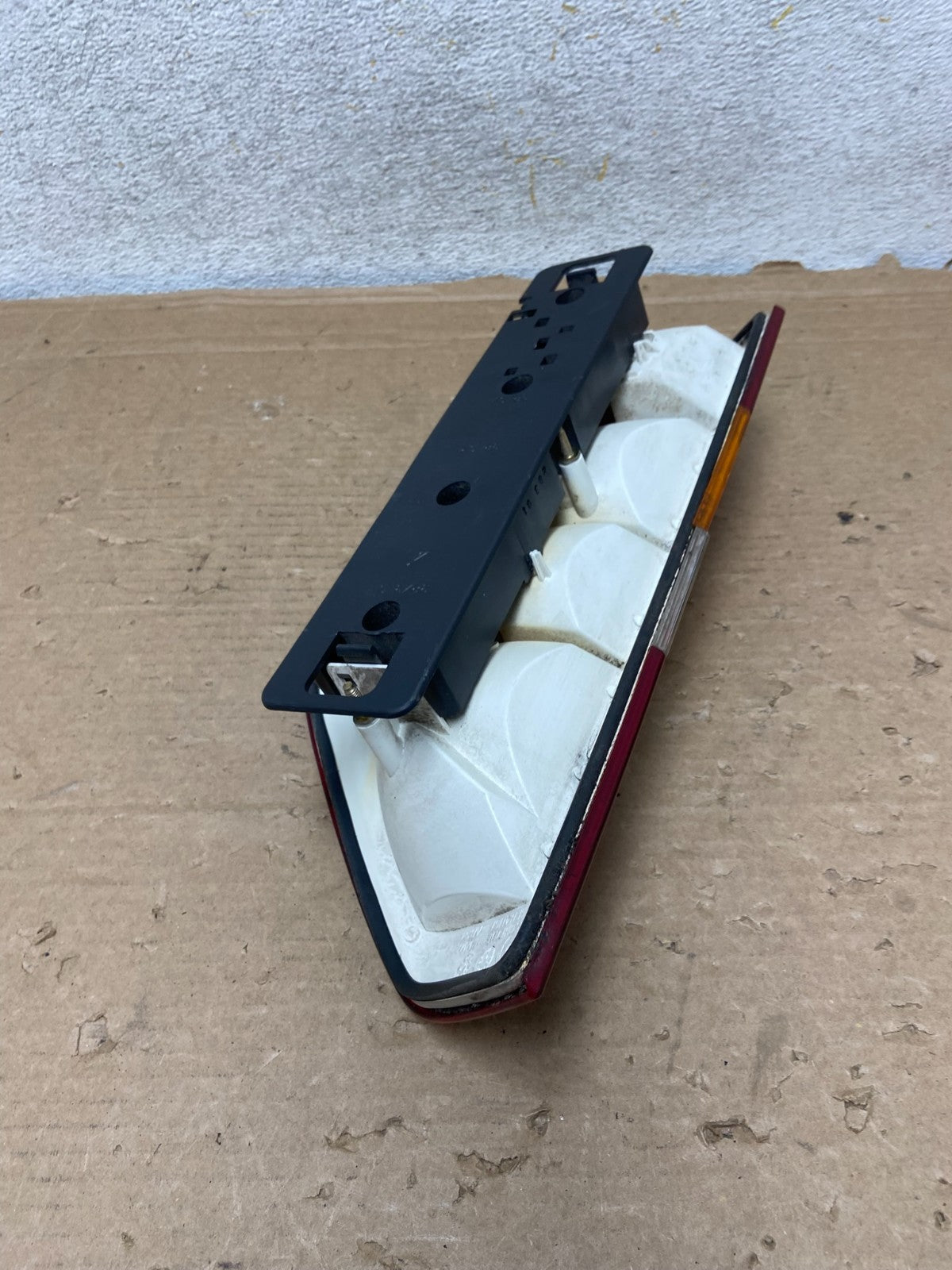 2002-2006 Mercedes Dodge Sprinter Left Driver Lh Tail Light ah8918 DG7