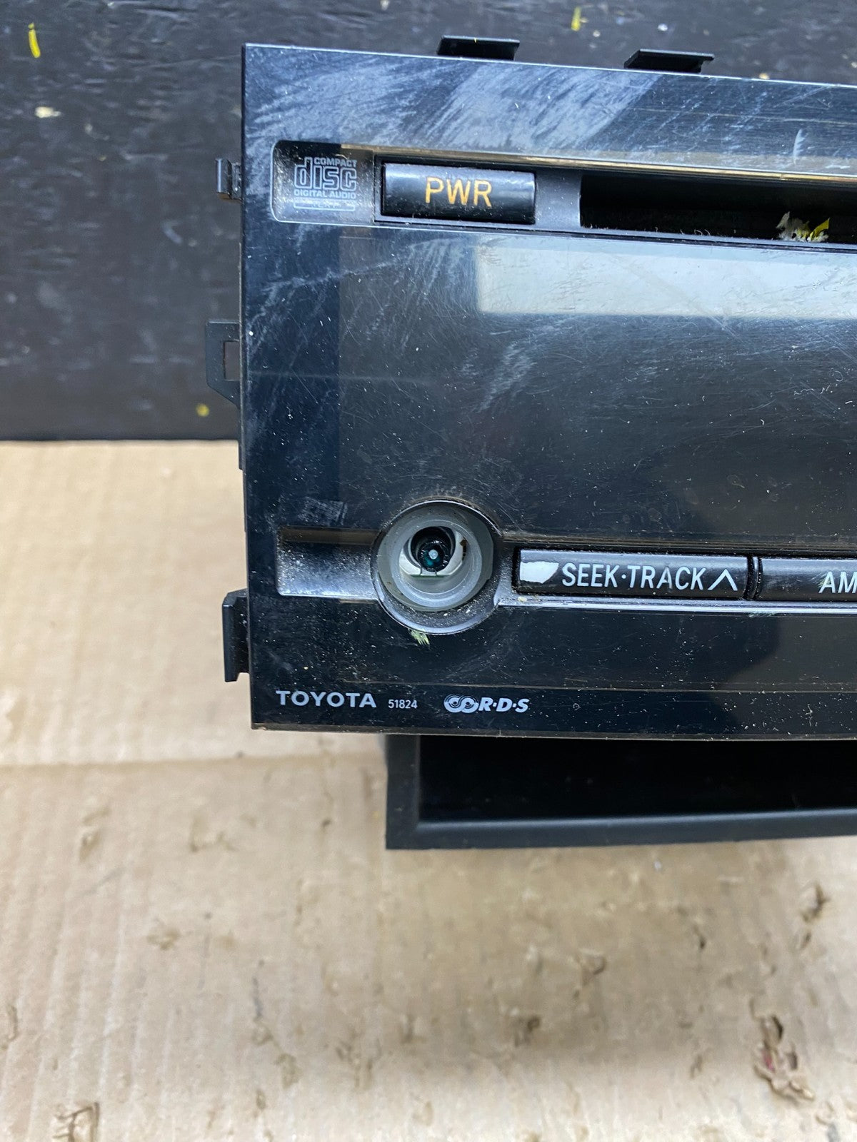 2006 to 2009 Toyota Prius OEM Radio AM/FM CD Player Oem V1618 DG4