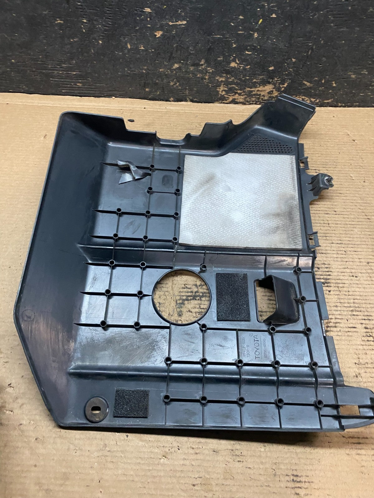 2006 to 2007 Toyota Highlander Hybrid Engine Motor Top Front Cover V9410 DG6