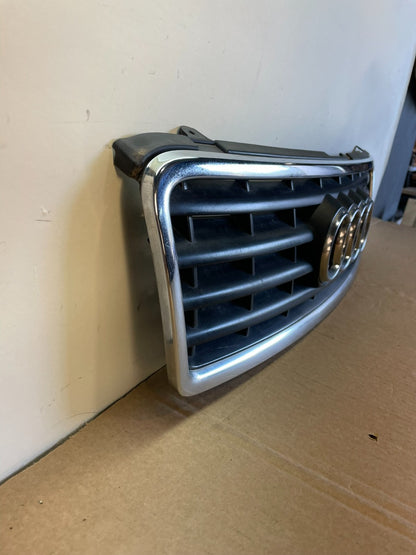 2000 to 2002 Audi A4 Upper Front Grill Grille AH0294 DG2