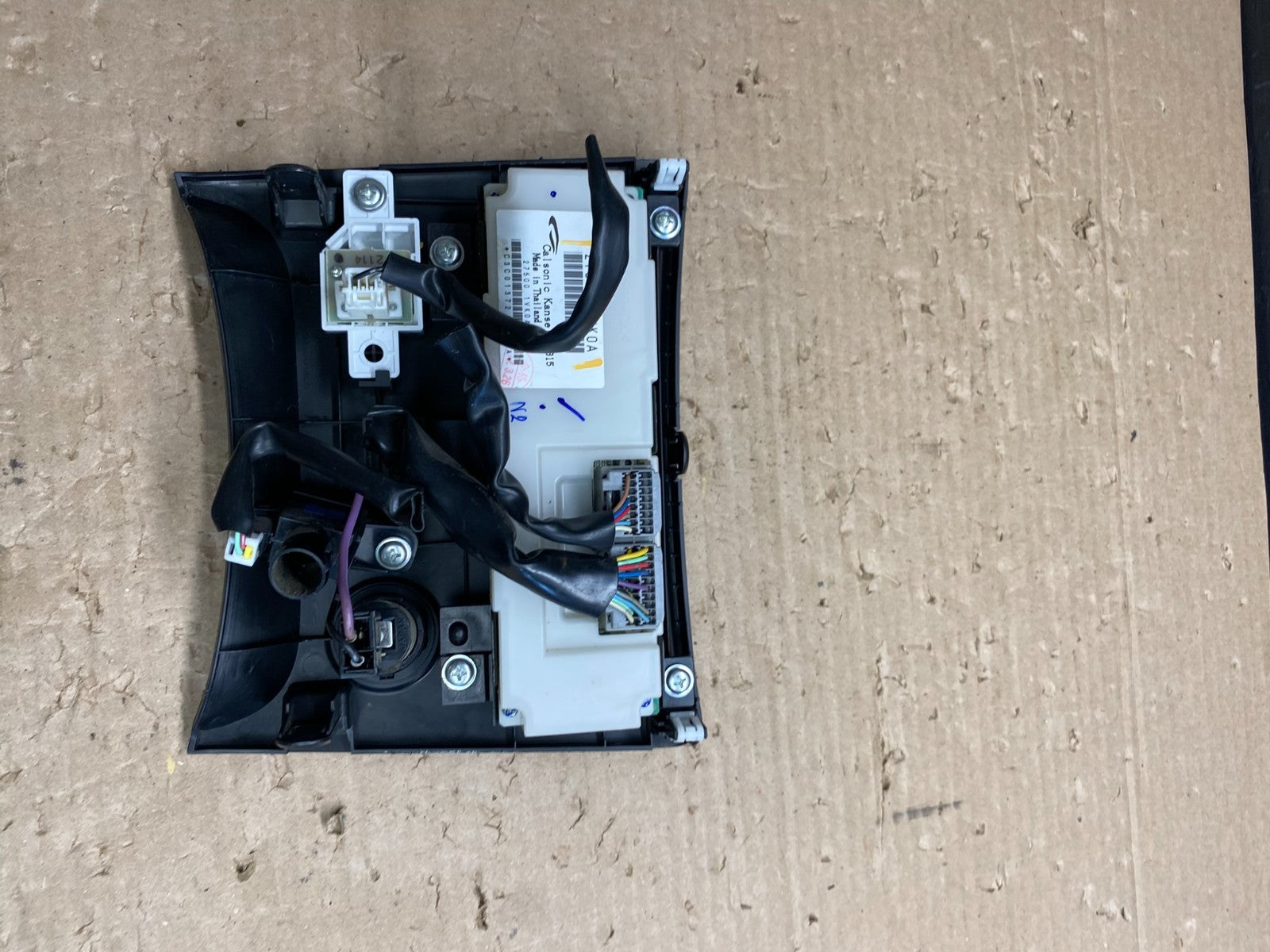2011 to 2015 Nissan Rogue Heater Temperature AC Climate Control AG8433 DG3