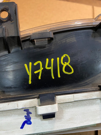 2004 2005 Ford Explorer Speedometer Cluster Gauge Oem Y7418 DG8