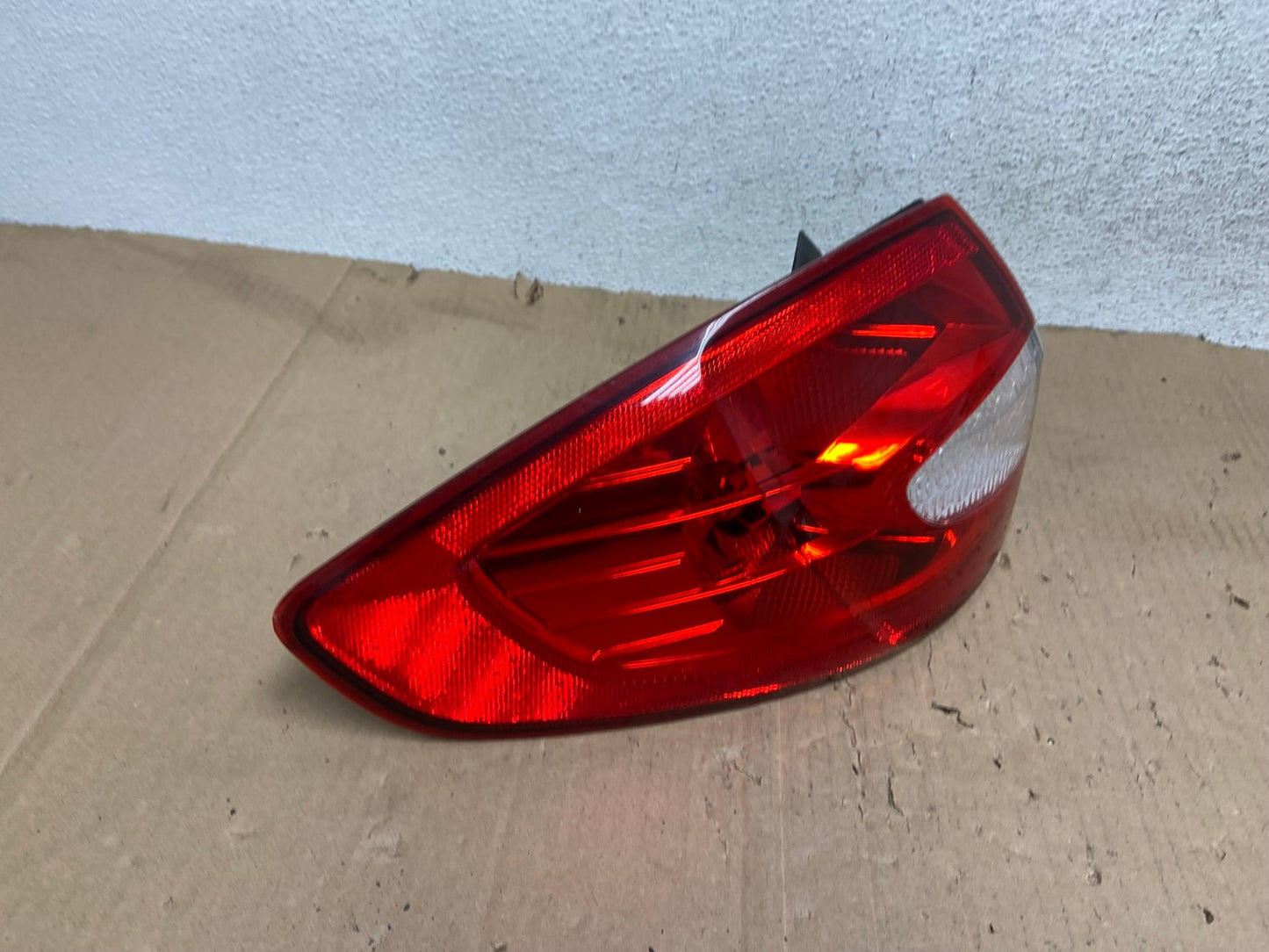 2011-2013 Ford Fiesta Sedan Left Driver LH Side Tail Light AE9169 LK2