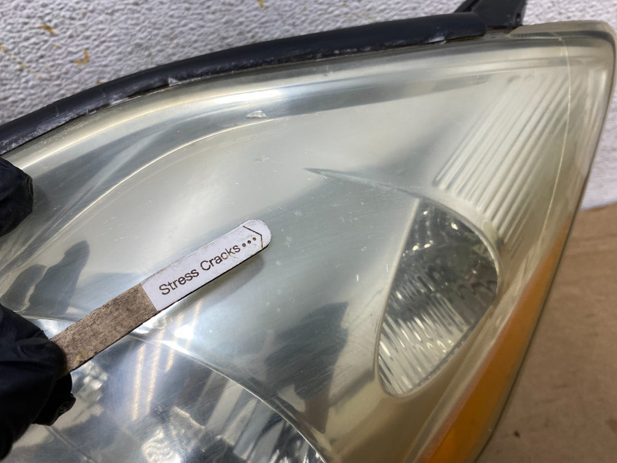 2006 to 2010 Toyota Sienna Left Driver Lh Side Headlight Halogen AH8521 DW4