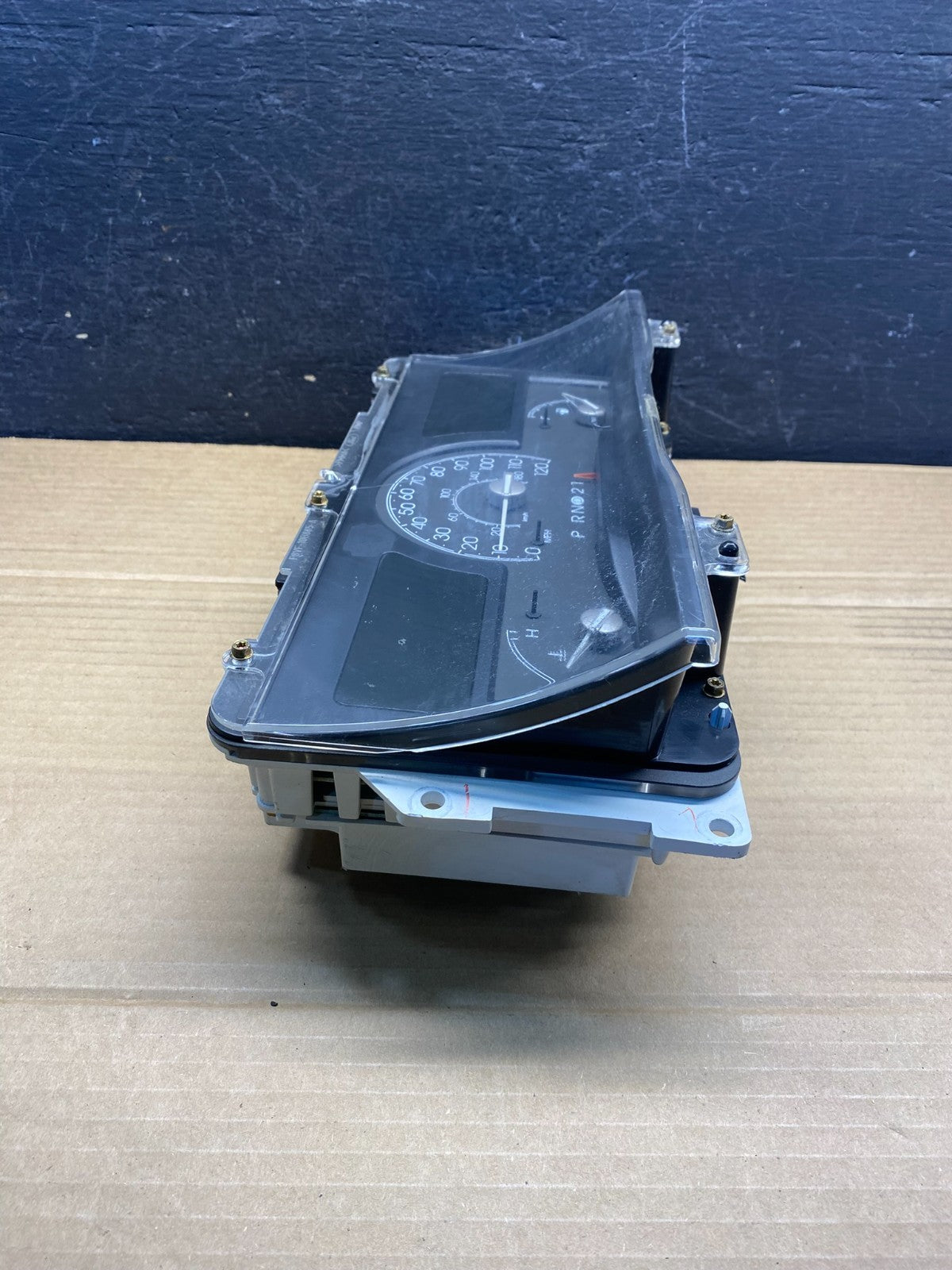 1998 to 2002 Lincoln Town Car Speedometer Gauge Cluster AE6185 DG1