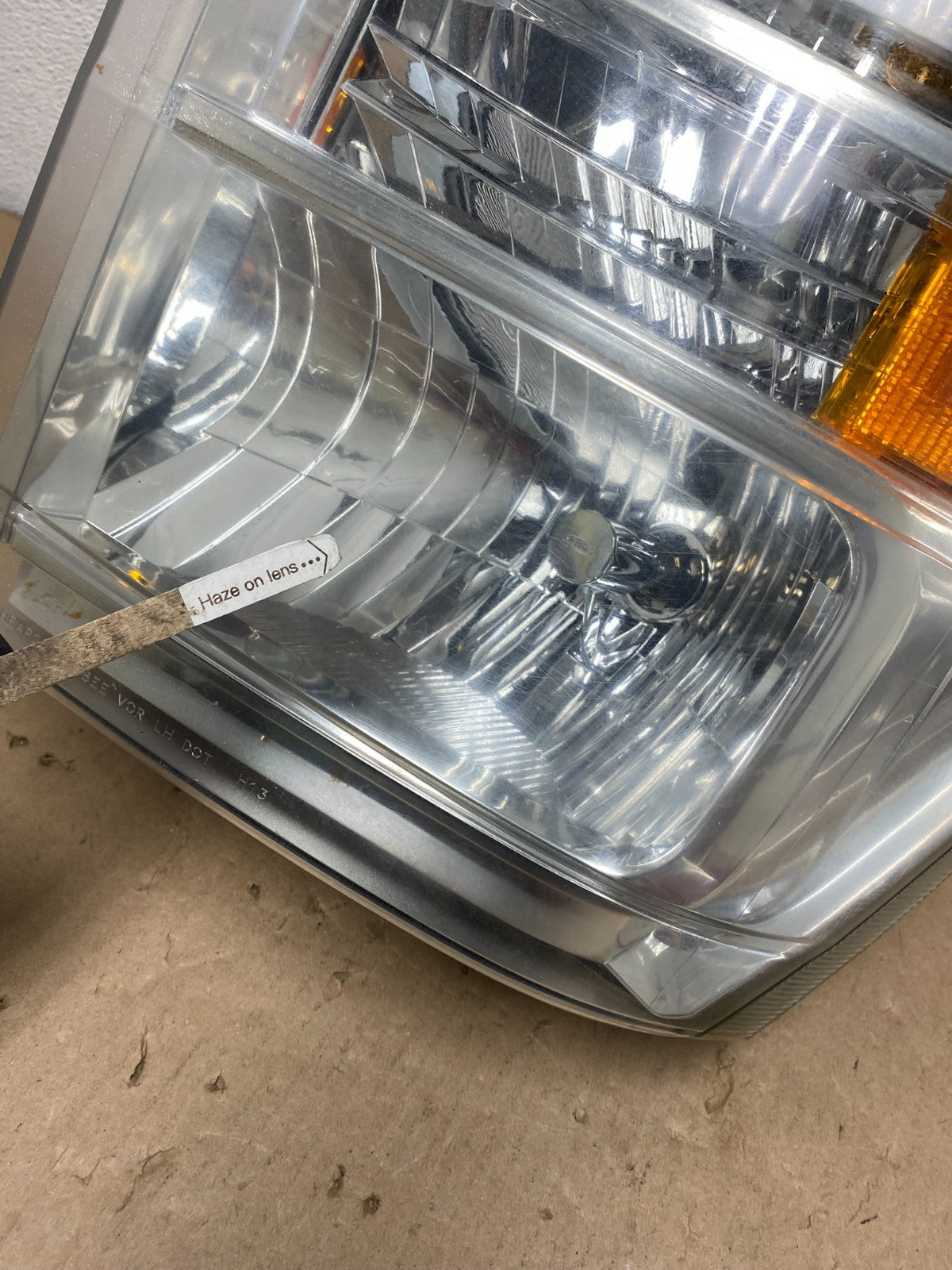 2008-2014 Ford Econoline E150 E250 E350 Left Driver LH Headlight AG6744 DW4