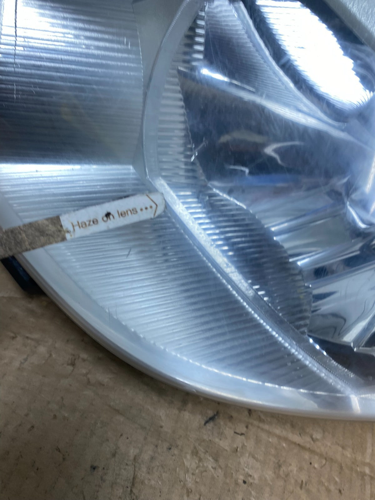 2008 to 2012 Nissan Versa Headlight Halogen Left Driver Lh Side AI8068 DW4