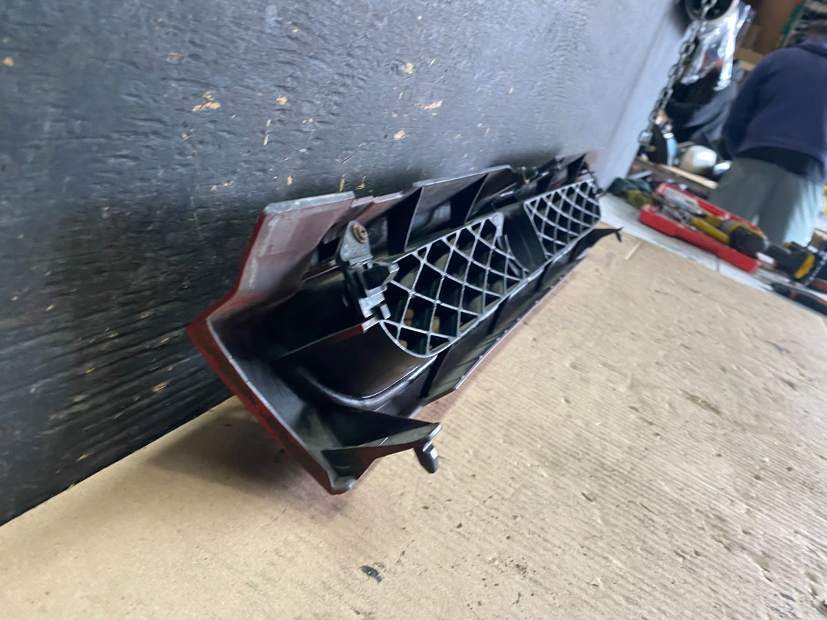 1996 Subaru Impreza Front Upper Grille Grill T0074 PS7