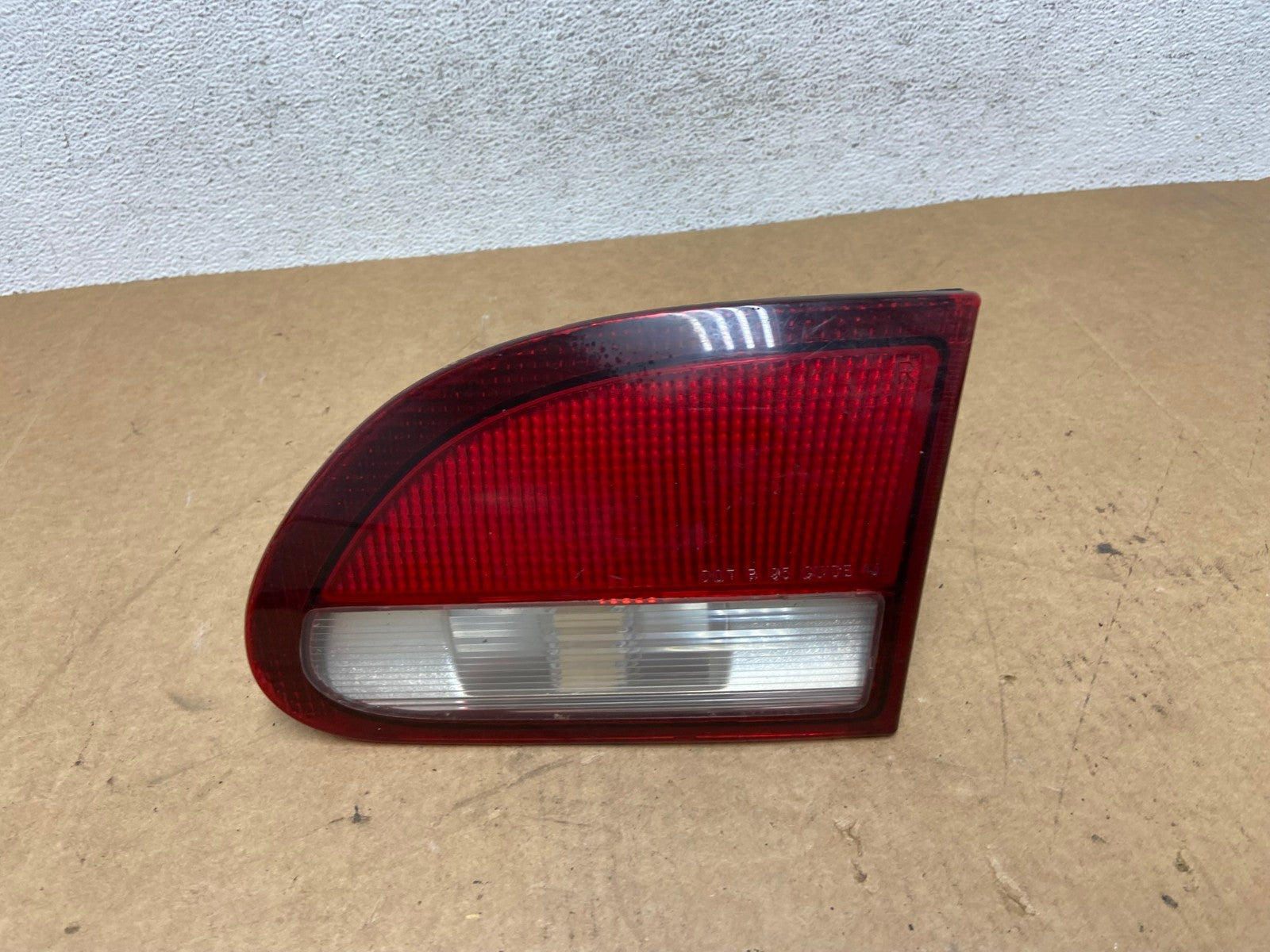 1995 - 1999 Chevrolet Cavalier Right Passenger RH Inner Tail Light AE3126 LK0