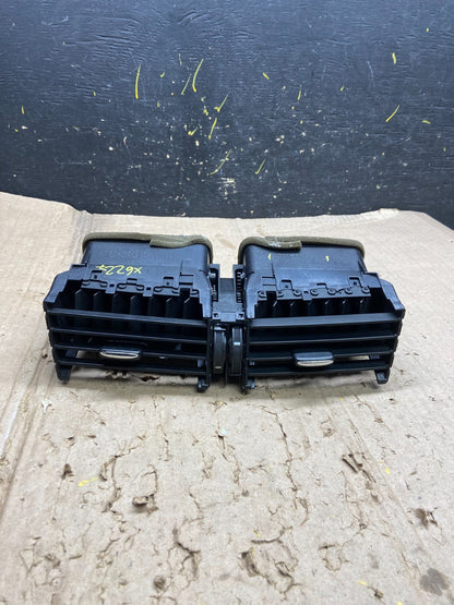 2006 - 2011 Lexus GS350 GS430 Center Air Vent Bezel Trim OEM x6227 DG0