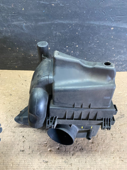 2011 to 2021 Dodge Durango 3.6L Air Filter Cleaner Box OEM  s3603 DG4