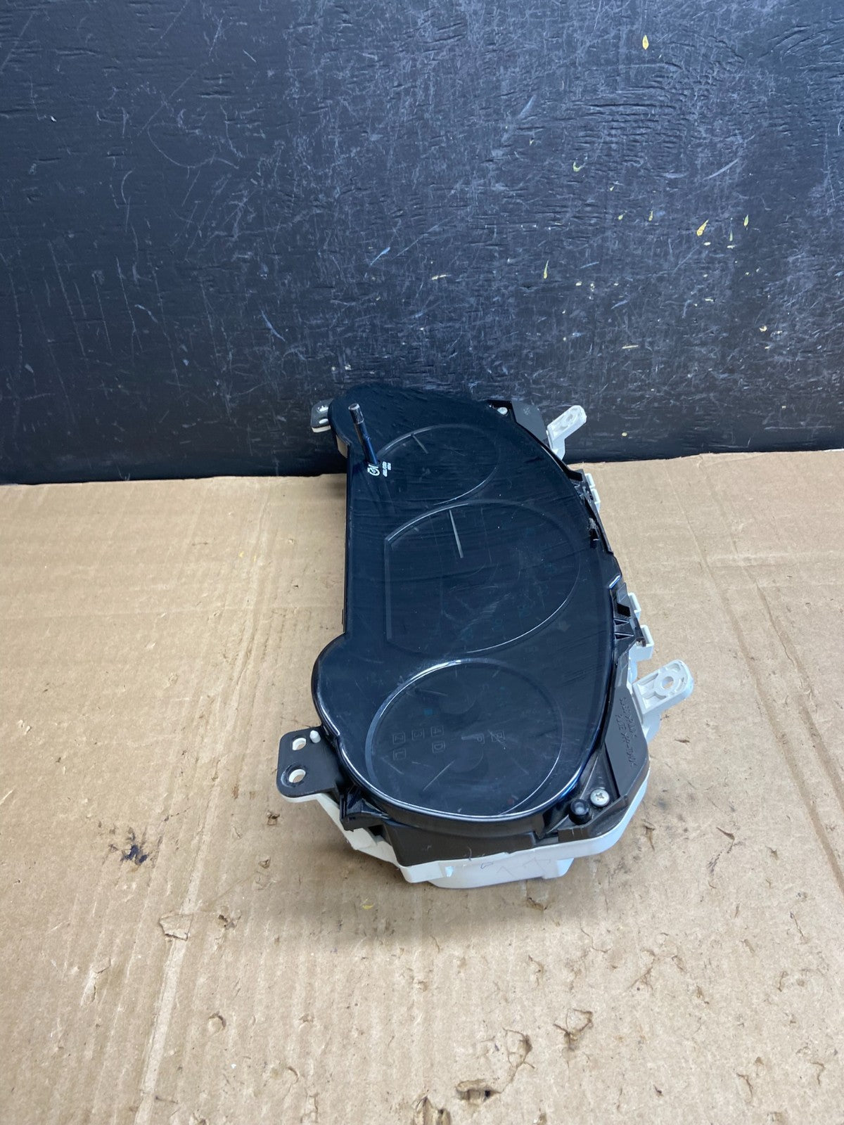 2006 Toyota Sienna Speedometer Cluster Gauge ae1877 DG2