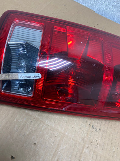 2002 to 2006 Dodge Ram 1500 Left Driver side Tail Light AD0915 LK3