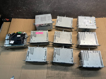 Mix 10 of Car Radios X43041