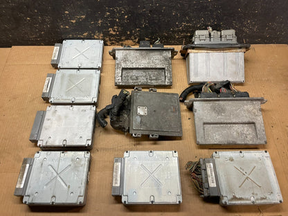 Mix of 10 Ford ECM Engine Computer Module AA90981