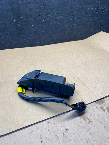 2017 to 2018 Kia Forte Left Rear Blind Spot Radar Sensor Module M1776 DG3