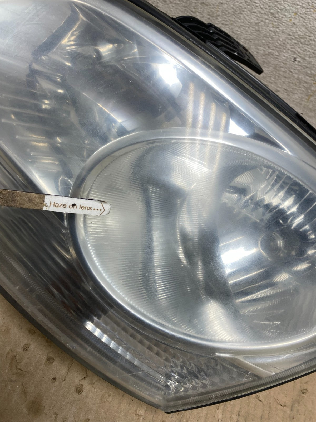 2008 2009 2010 Saturn Vue Headlight Left Driver LH Halogen AJ2264 DW4