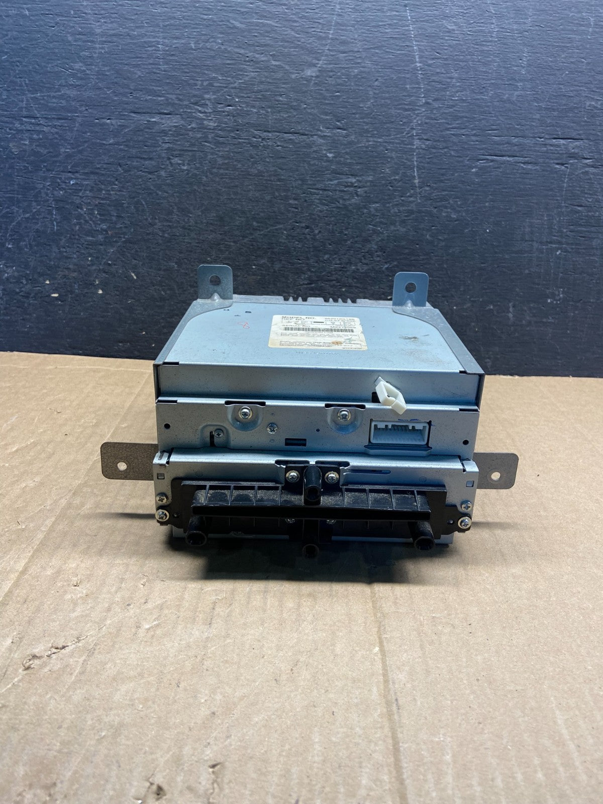 2008 to 2009 Subaru Tribeca CD Player Radio Receiver Control AG1699 DG0