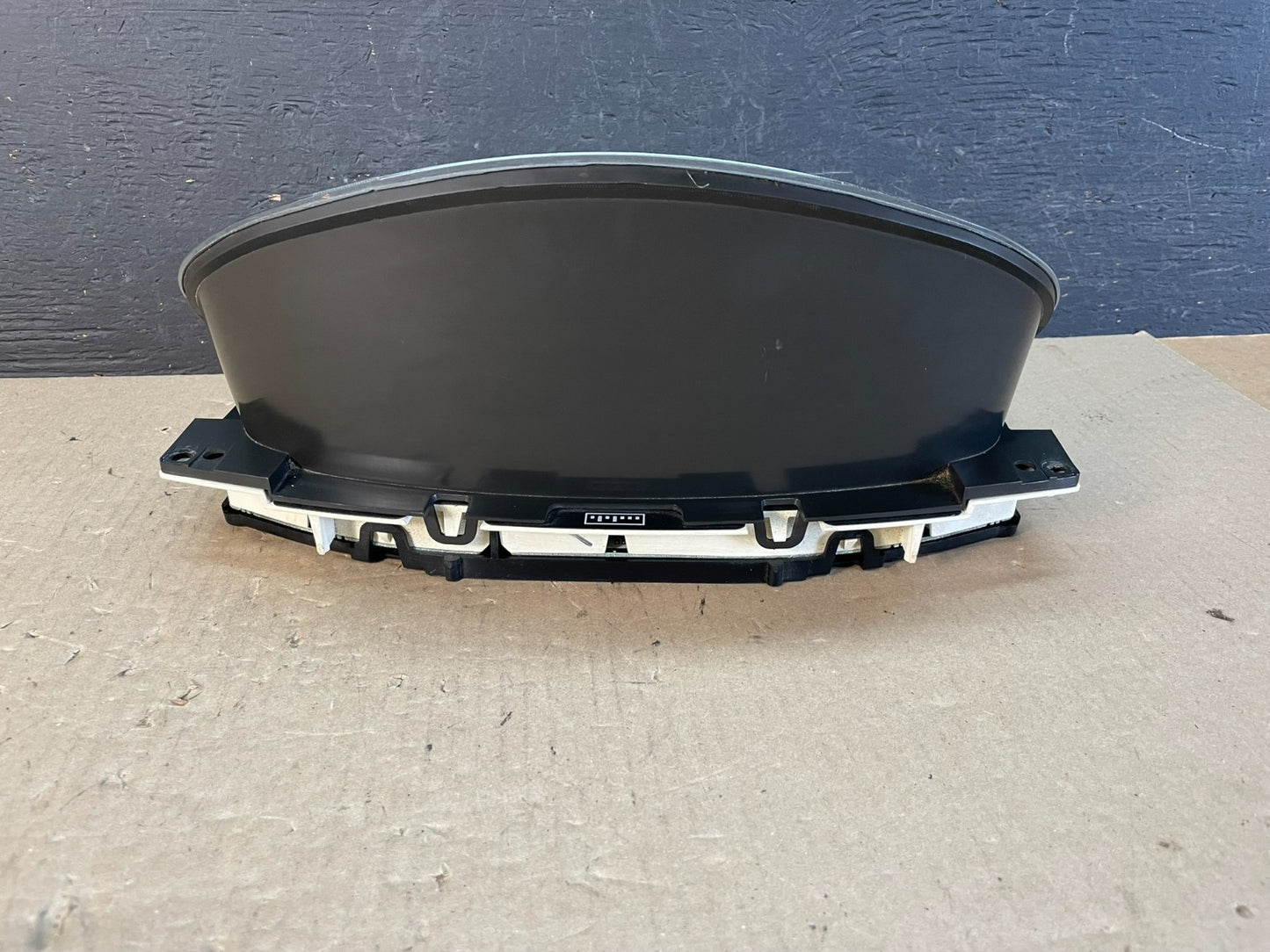 2004 to 2007 Chevrolet Express Speedometer Cluster Gauge AE3349 DG5