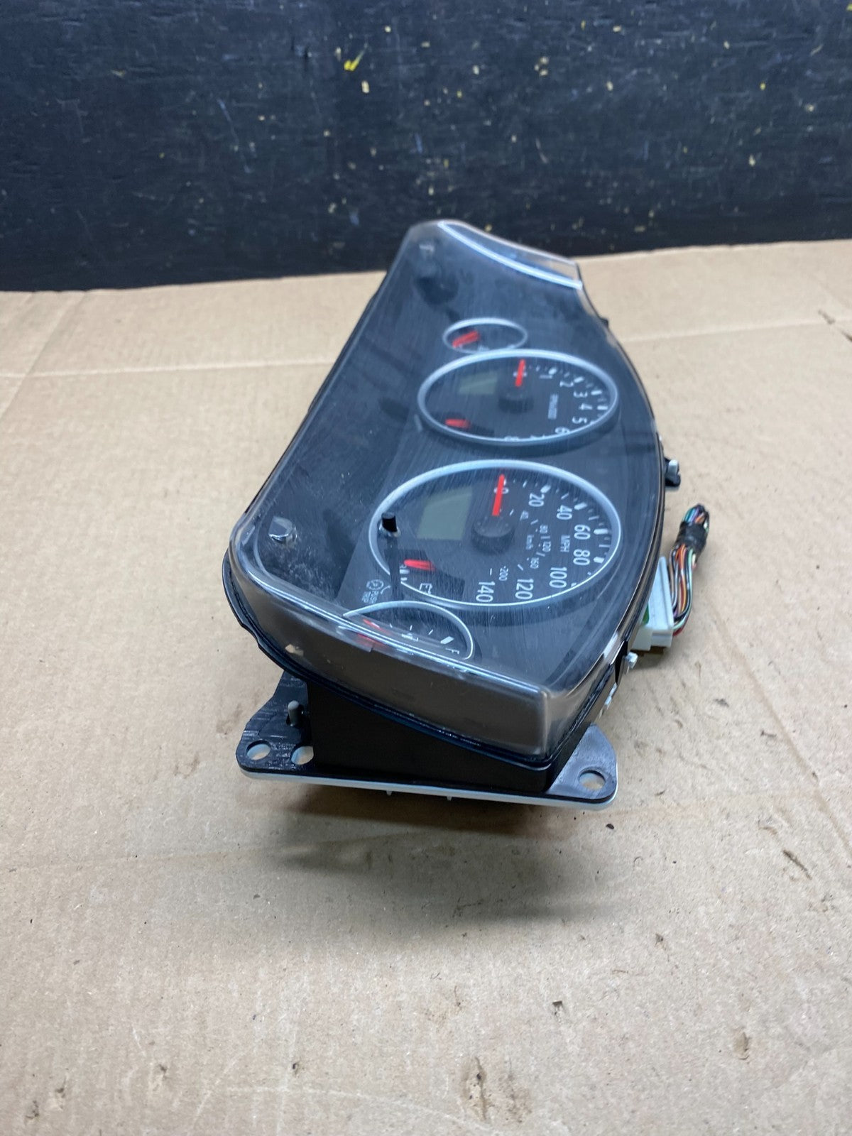 2006-2007 Nissan Pathfinder Xterra Cluster Speedometer Instrument OEM R3028 DG2