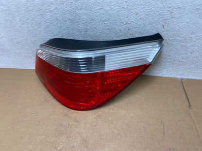2004 - 2007 BMW 5 Series E60 Right Passenger RH Side Tail Light AI3274 LK1
