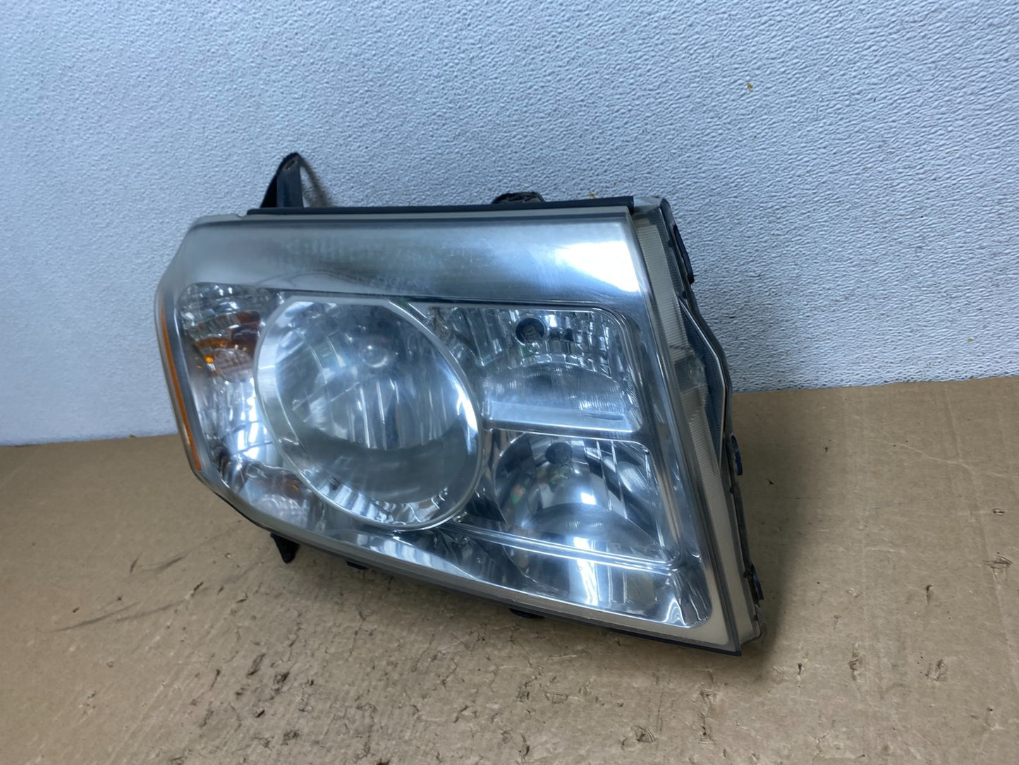 2009 2010 2011 Honda Pilot Right Passenger RH Halogen Headlight AG1434 DW1