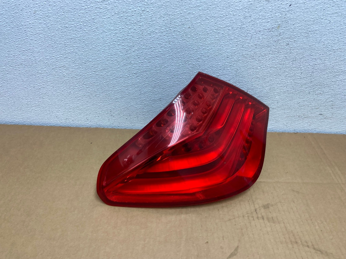 2009 to 2012 Bmw 7-Series F01 F02 750i Left Driver LH Tail Light AC7490 LK2