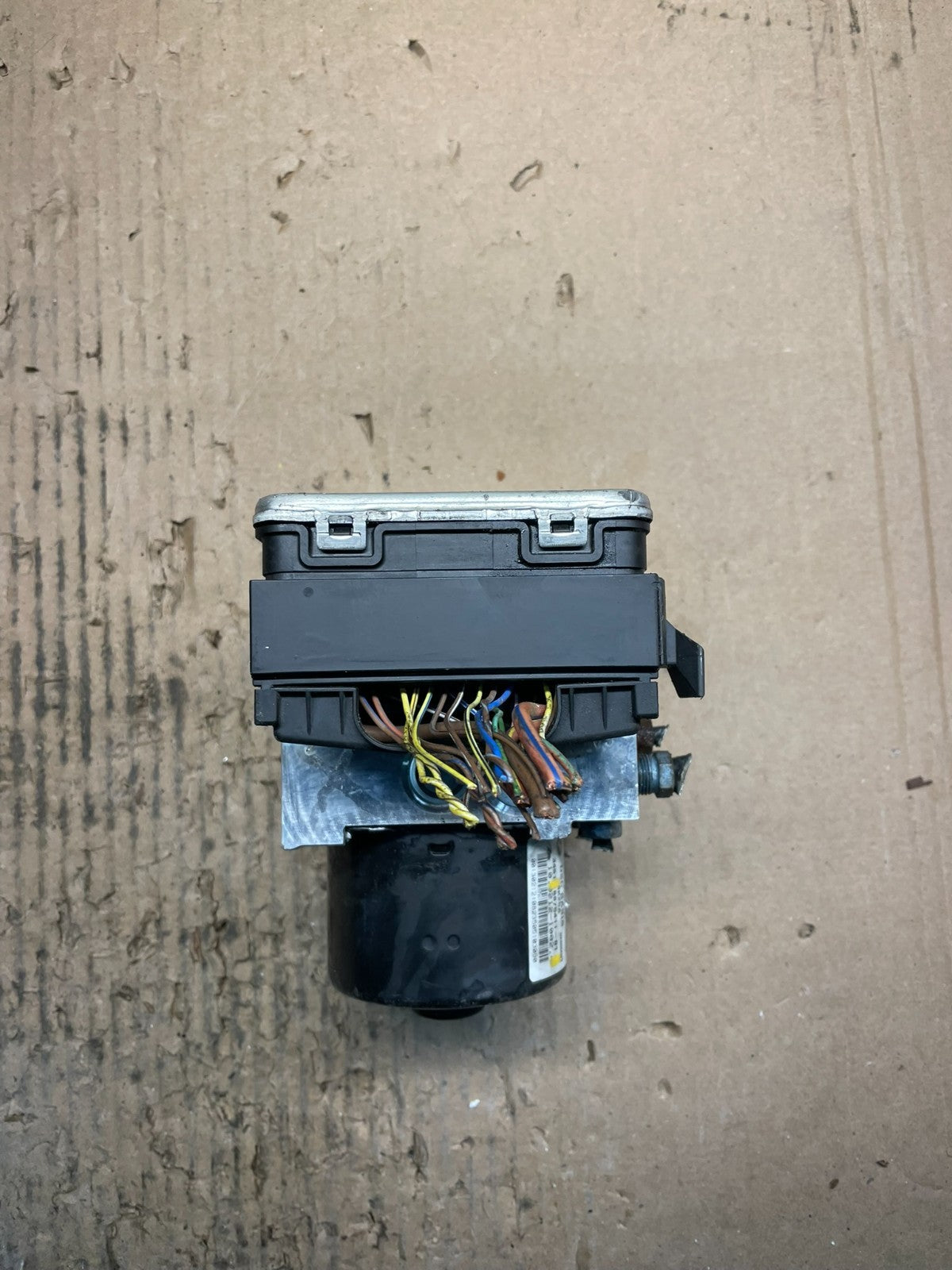 BMW X3 ABS Pump 6875411 U9523 PS3