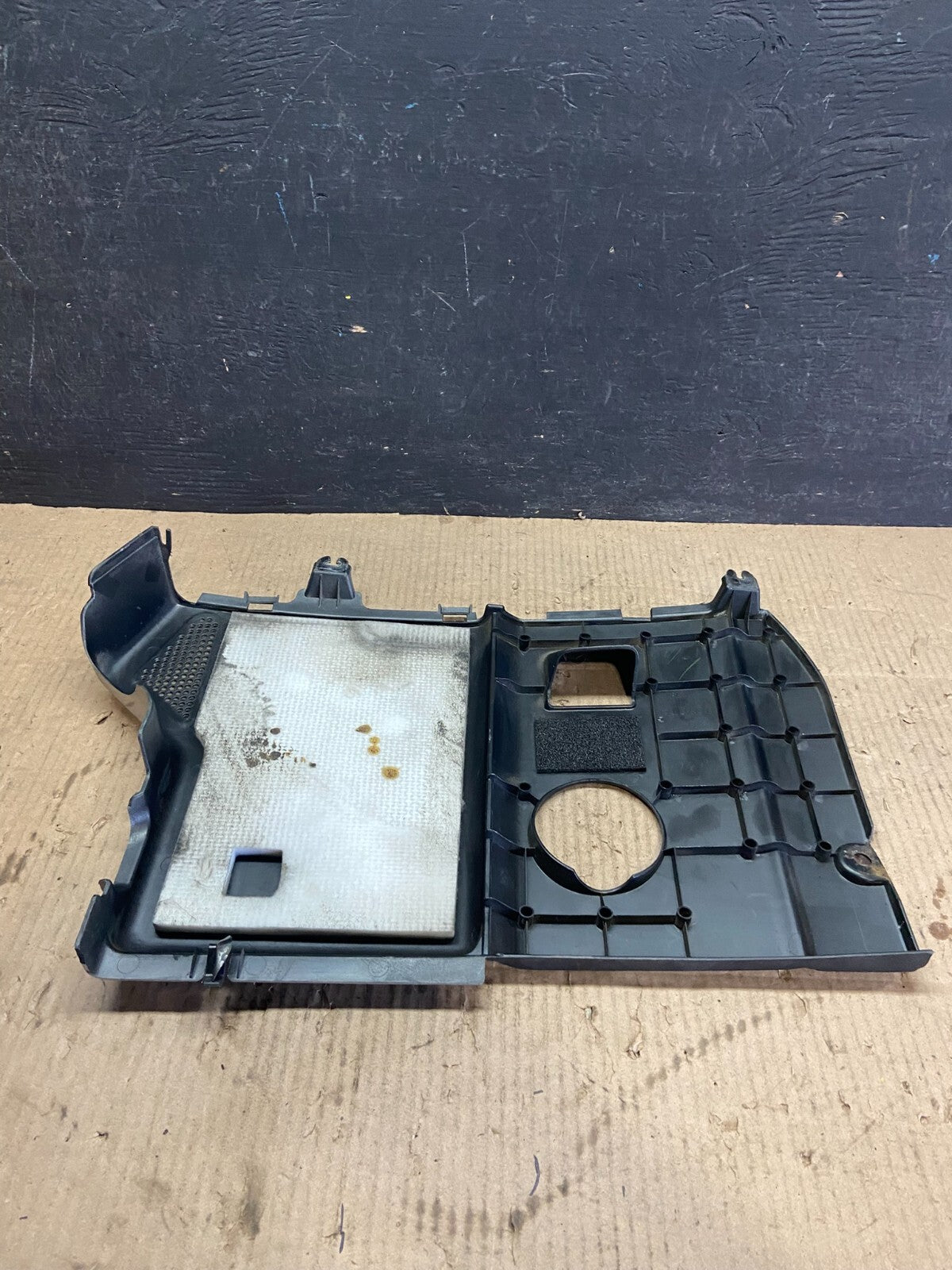 2006 2007 2008 Lexus RX400h Hybird Engine Motor Cover OEM i36215