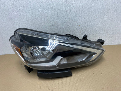 2016 - 2018 Nissan Sentra Front Right Passenger RH Halogen Headlight AE9499 LK0