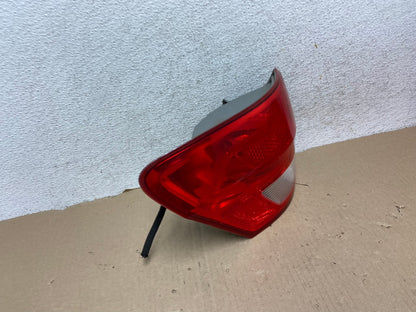2011-2013 Jeep Grand Cherokee Left Driver Side Lh Tail Light AG6887 LK2
