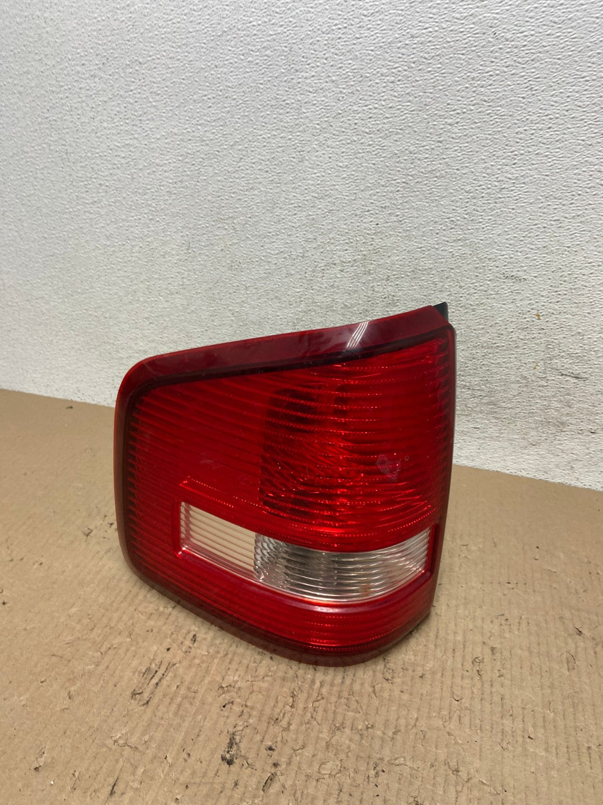 2007 - 2010 Ford Explorer Sport Trec Left Driver Lh Side Tail light AF7023 LK0