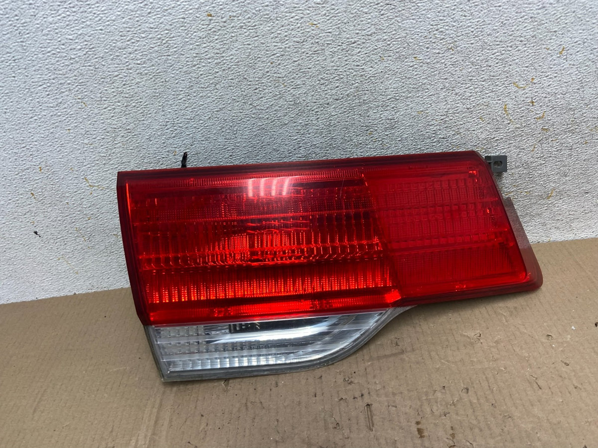 2008 to 2010 Honda Odyssey Left Driver LH Side Tail Light Inner AI9639 LK0